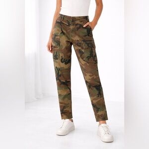 RE/DONE Originals Camo Cargo Pants – Size 24 – Made in USA like new condition